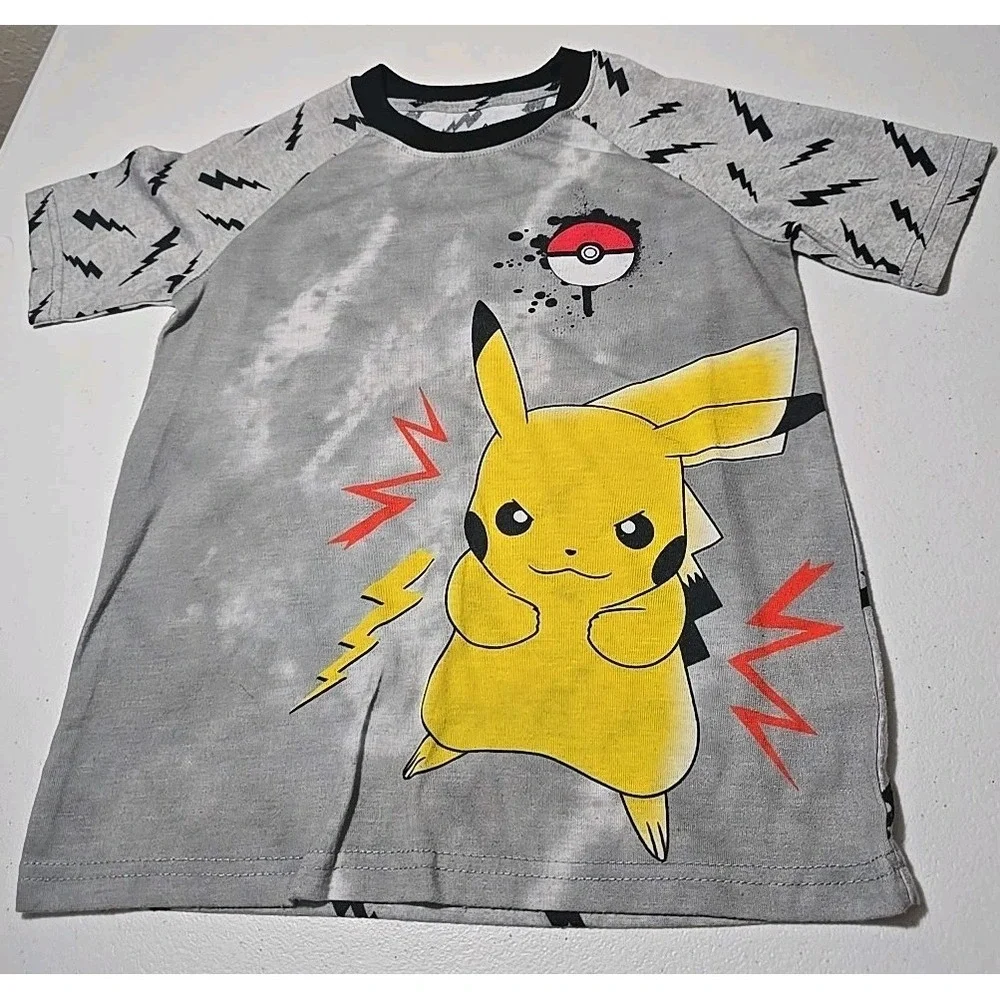 Boy's Pokemon‎ T-shirt Size 6/7 Pikachu